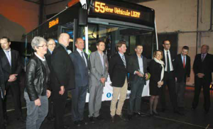 Présentation officielle du 15 000ème autobus assemblé à Ligny-en-Barrois, dans la Meuse.