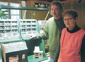 Henry et Sylvie Bart au coeur de leur univers créatif.