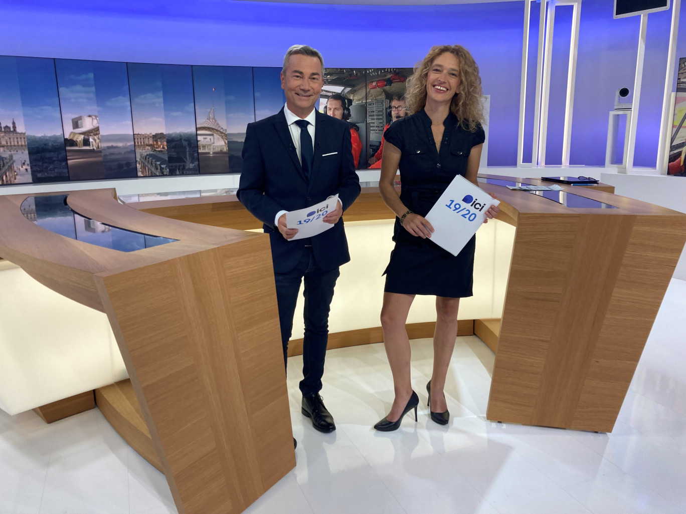 © Service communication France 3 Grand Est. Aurélie Renard et Thierry Gelhaye, présentateurs du ICI 19/20 Lorraine.