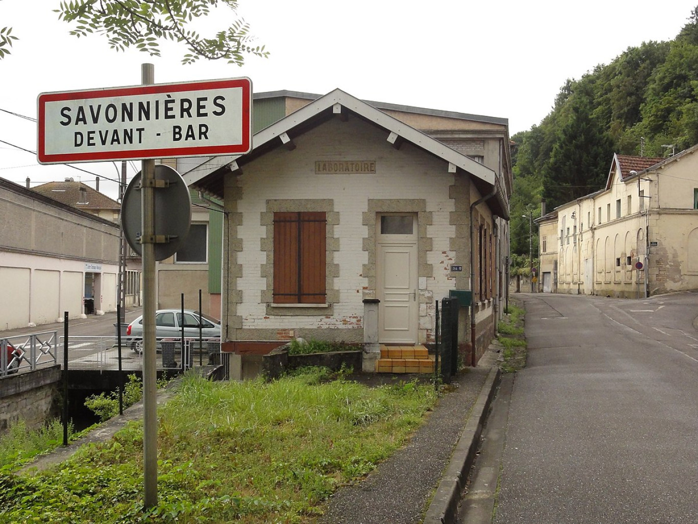 (c) Commune de Savonnières-devant-Bar.