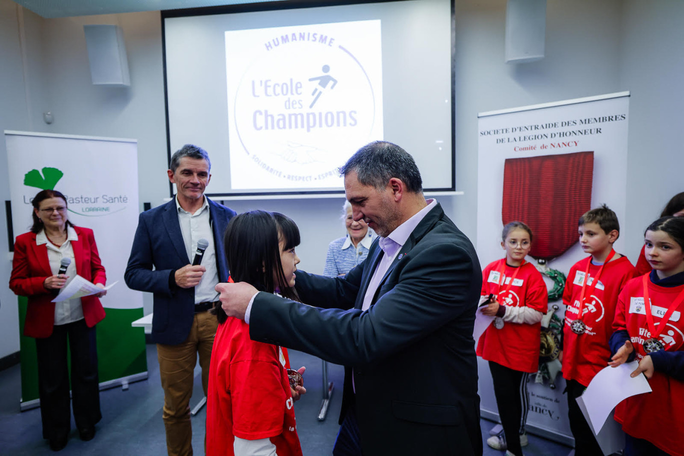 © SMLH 54. La cérémonie de remise des médailles de l’École des Champions en Meurthe-et-Moselle s’est déroulée le 20 décembre au château de Saint-Max.