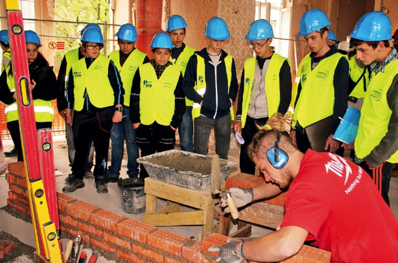 255 élèves et 29 accompagnants ont visité les coulisses du chantier de construction de l’hôtel 4 étoiles de Verdun le 8 octobre dernier.