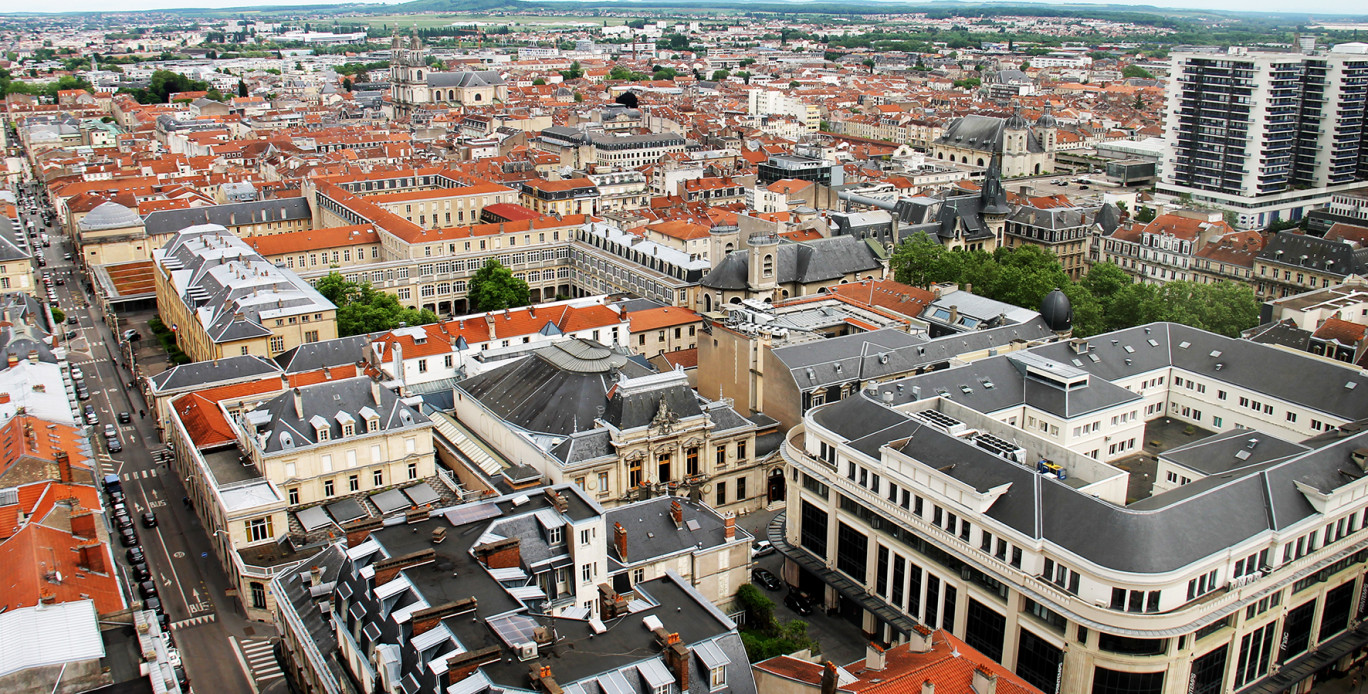 Foncières &amp; Territoires vient de fusionner ses trois SCPI de rendement à thématique régionale pour créer la SCPI Cap Foncières &amp; Territoires. 

