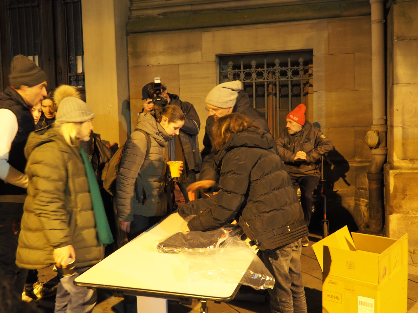 Comme l'an passé, l'association Rotary Nancy Majorelle lance, avec ses partenaires, la distribution des polaires Mendes au profit des sans-abri. Une distribution officielle est annoncée ce mercredi 16 décembre à l'ARS, rue Sainte Anne à   Nancy. 